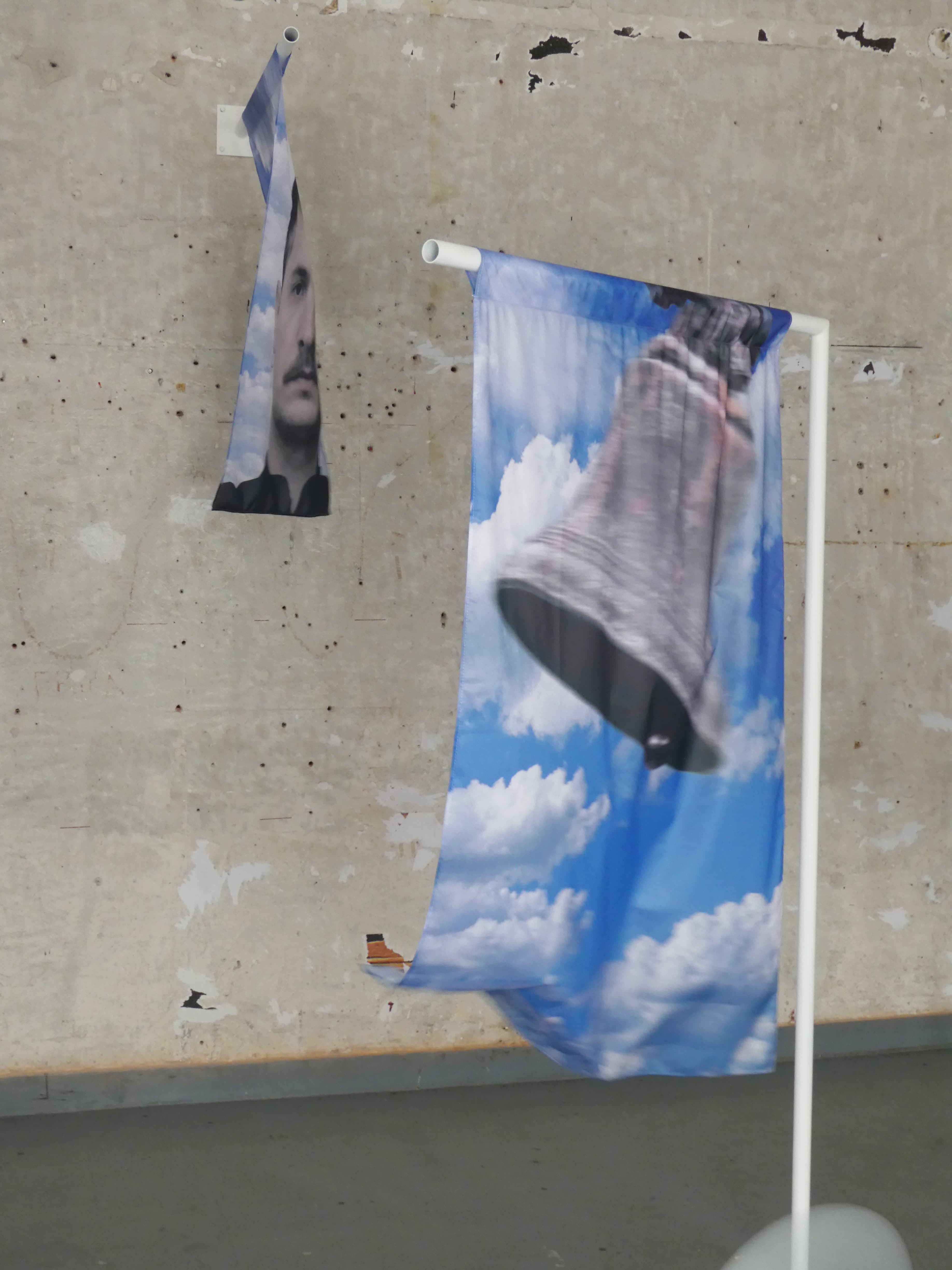 Senzații ieftine/Cheap thrills 2020, exhibition view by Matei Dumitriu