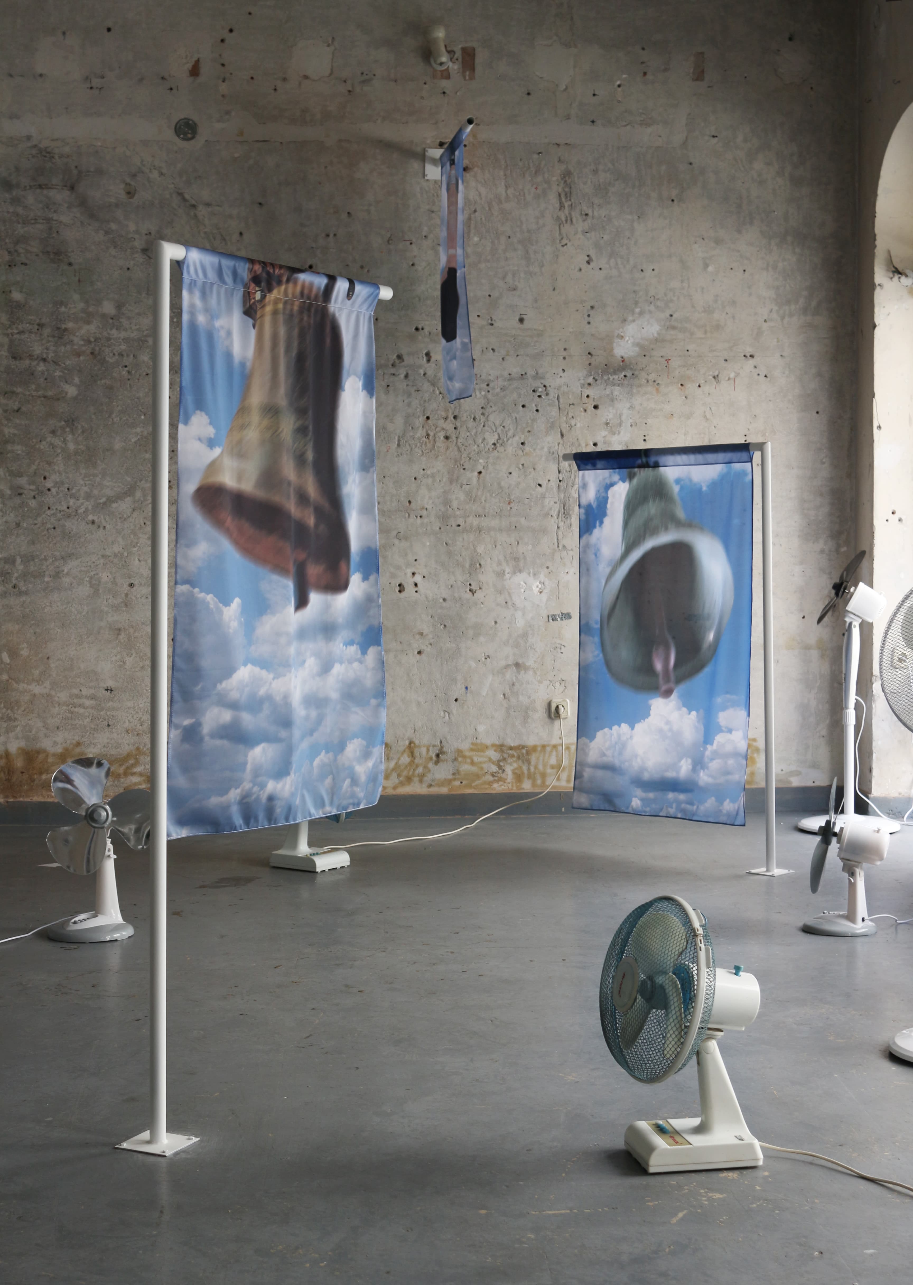 Senzații ieftine/Cheap thrills 2020, exhibition view by Matei Dumitriu